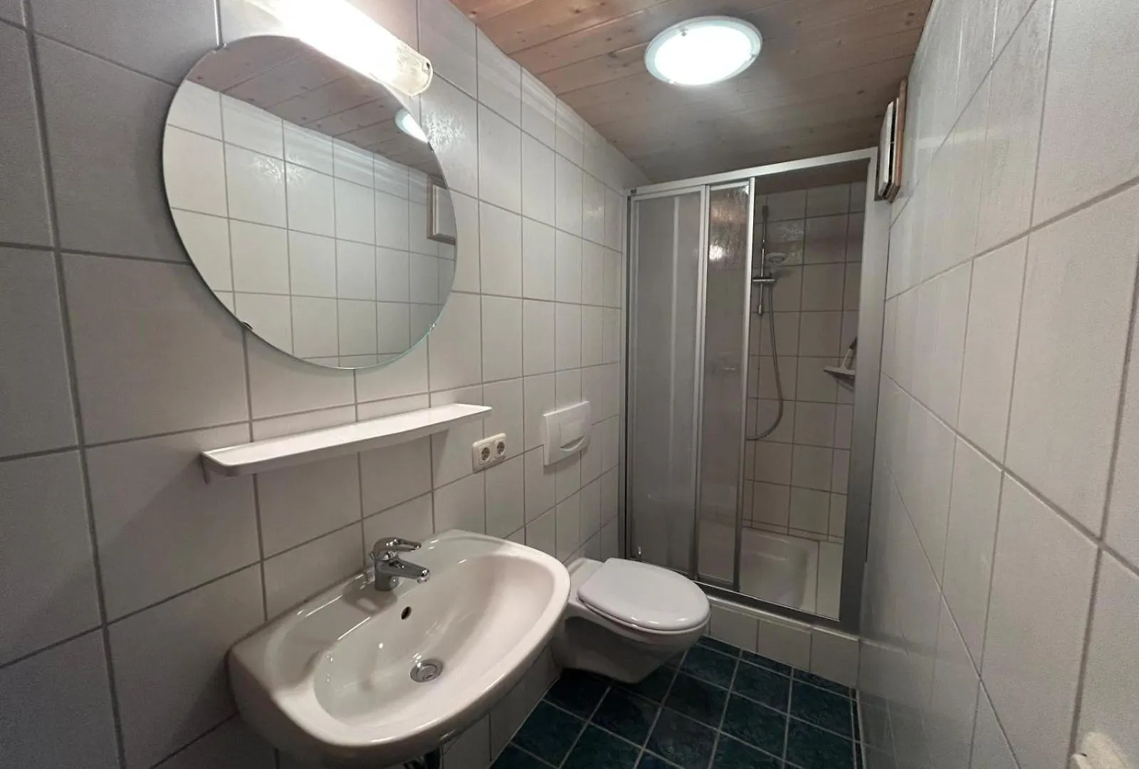 Ferienwohnungen Landinger Aschau im Chiemgau 0*,